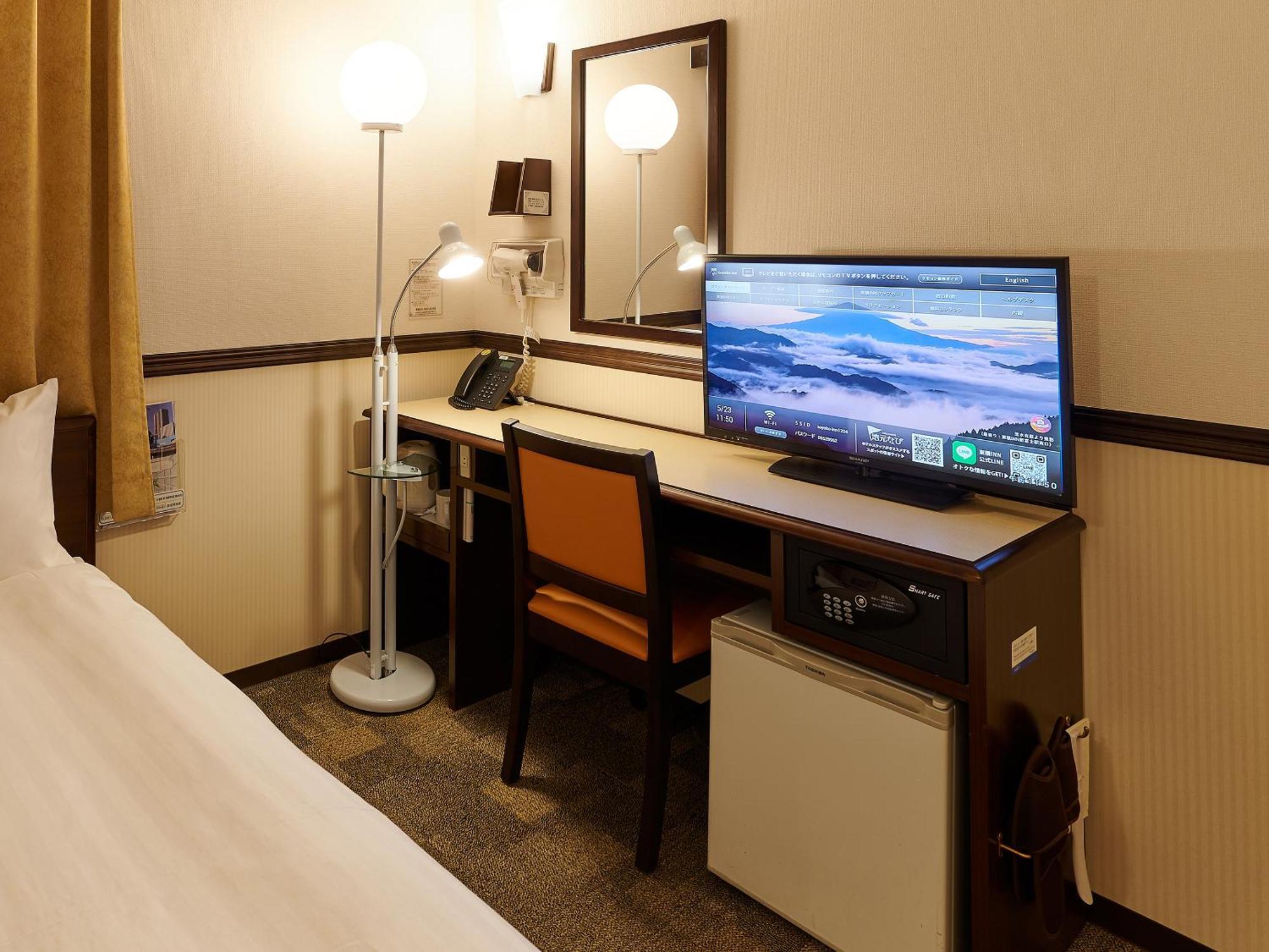 Toyoko Inn Osaka Shinsaibashi Nishi Номер фото