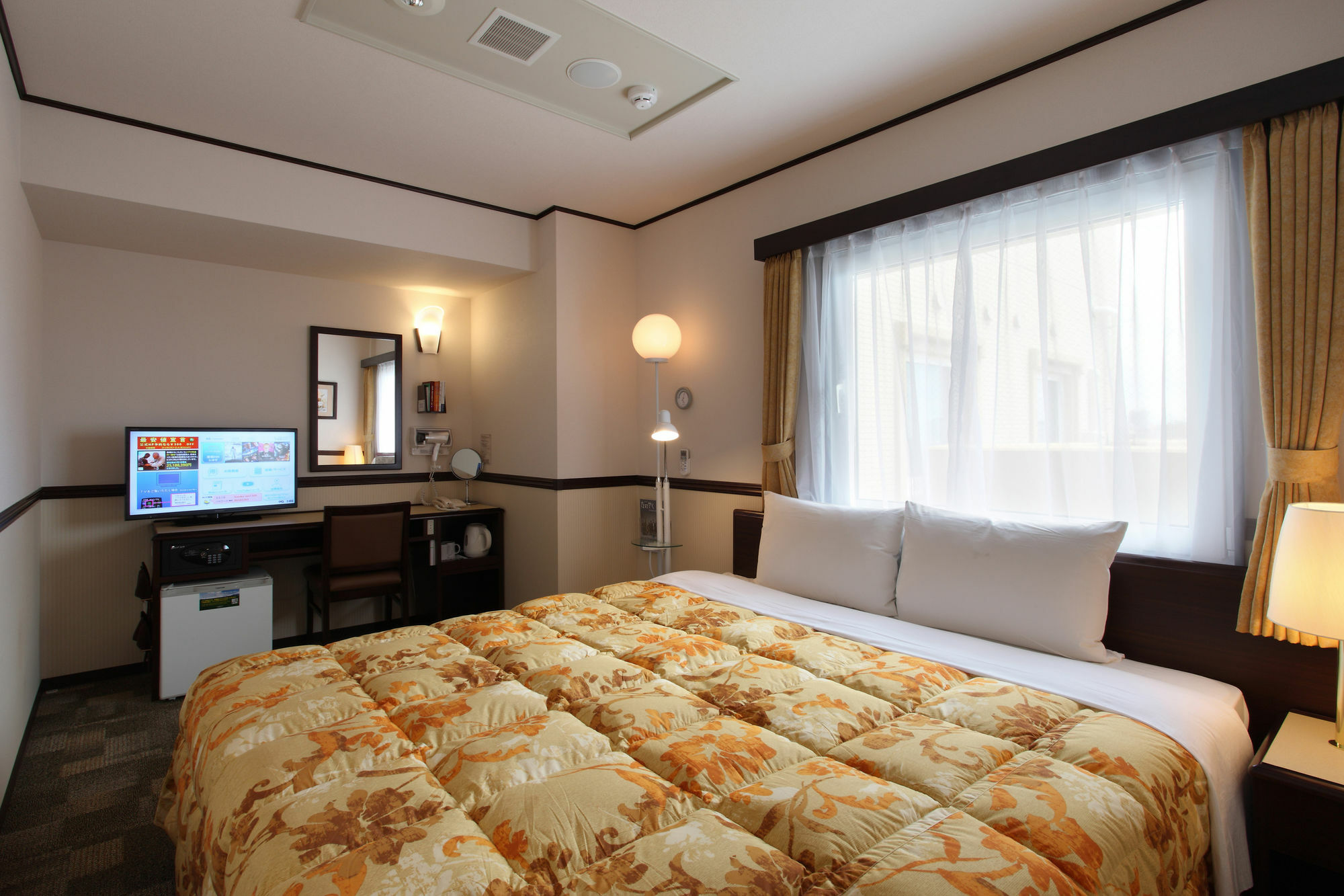 Toyoko Inn Osaka Shinsaibashi Nishi Екстер'єр фото